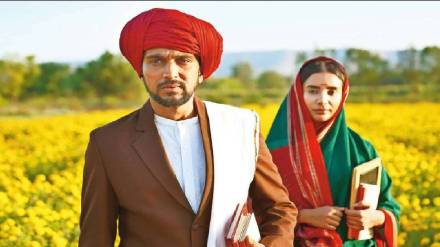 Director Anant Mahadevan Phule marathi movie reviews