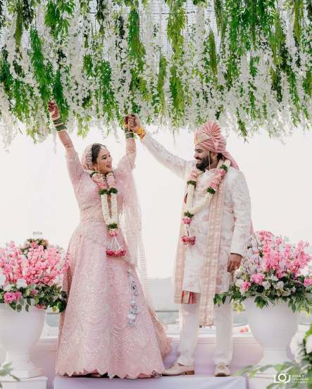 marathi actress ruhi taru tie knot in pune