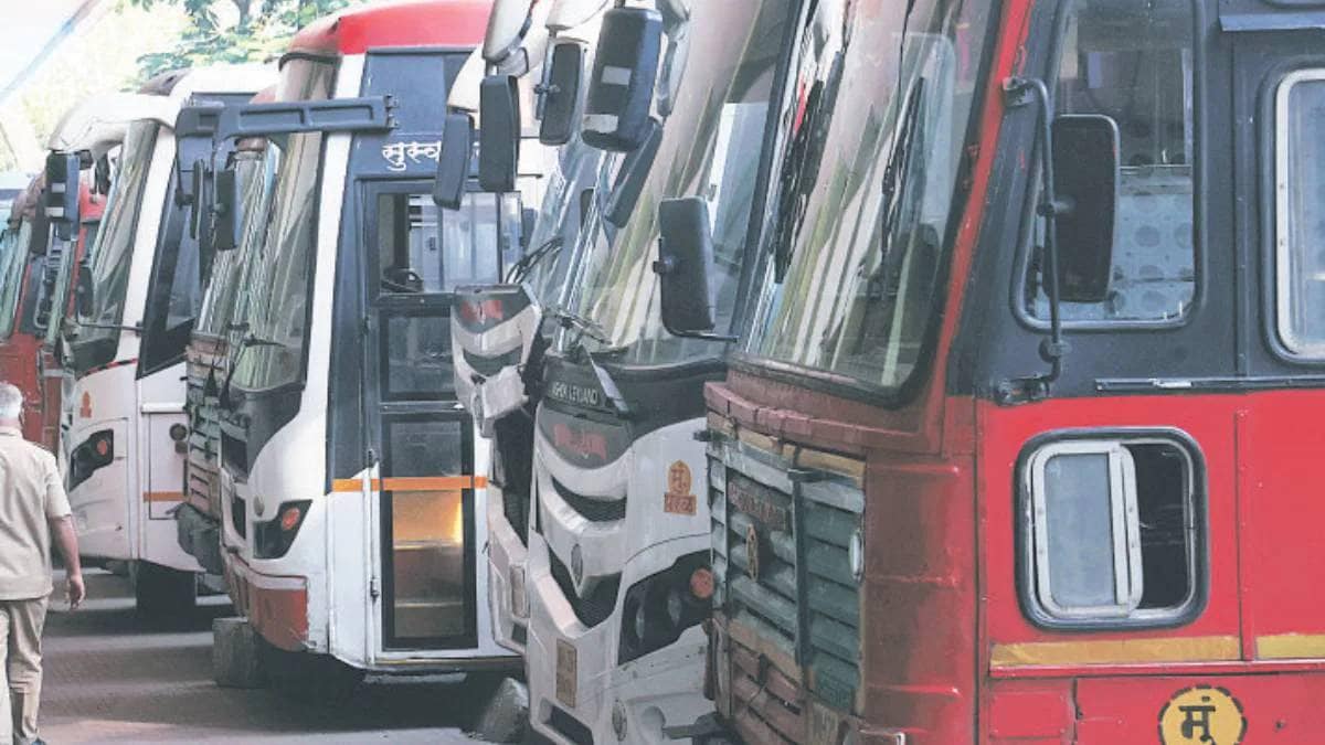 ST corporation bus contract fraud news in marathi