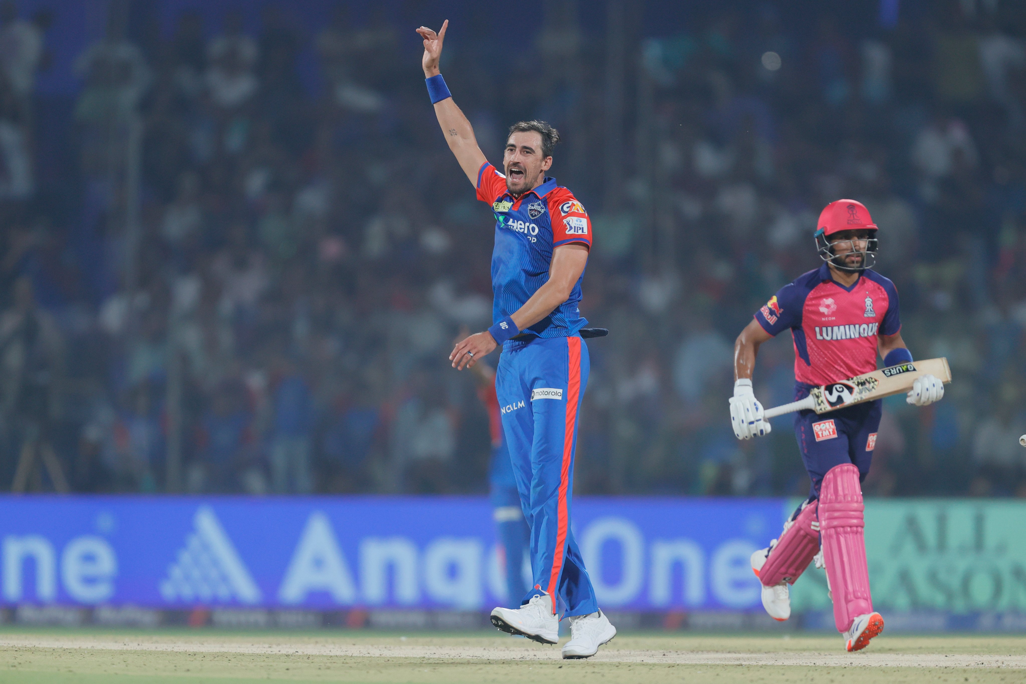 DC VS RR IPL 2025: सुपर ओव्हरच्या थरारात दिल्लीची सरशी; मिचेल स्टार्क ठरला किमयागार