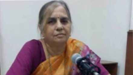 all india radio anchor sushma hippalgaonkar news in marathi