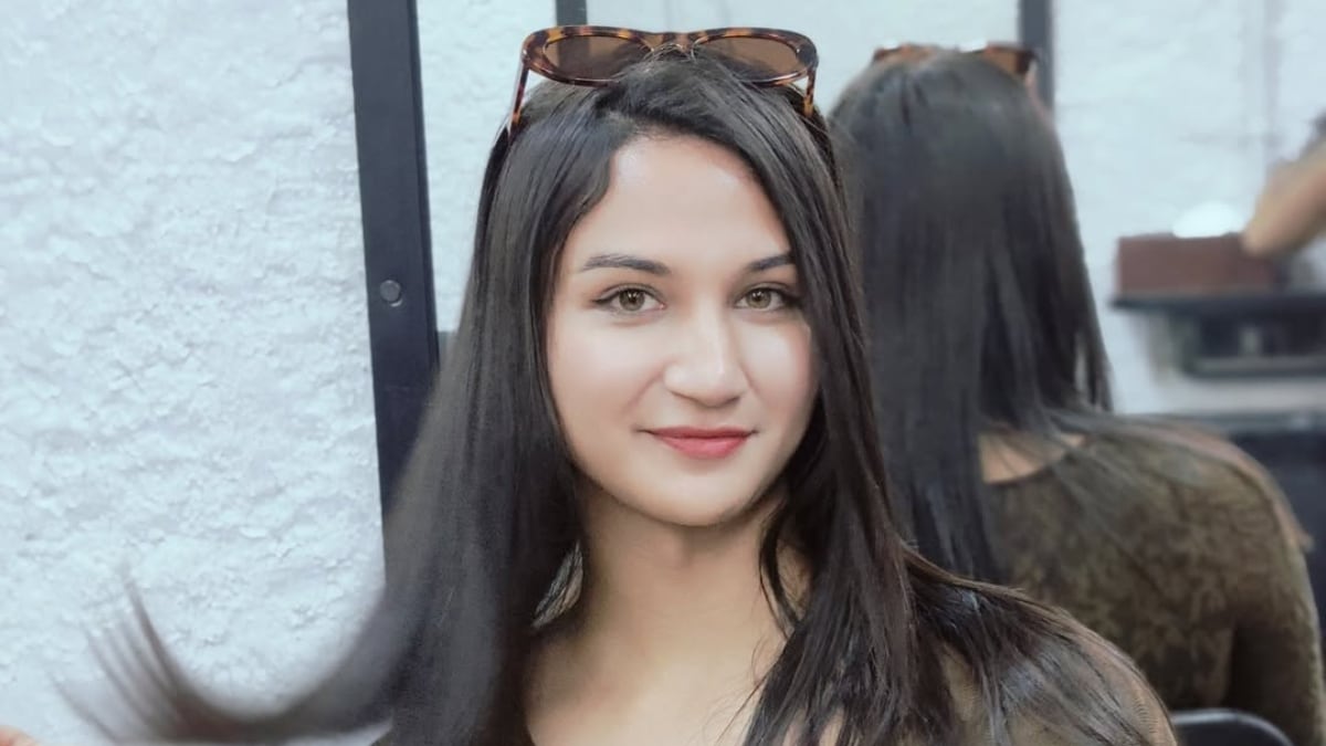 swapnil rajshekhar post about anaya bangar