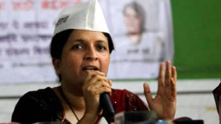 social activist Anjali Damania comments Redevelopment of buildings builders lobby thane city