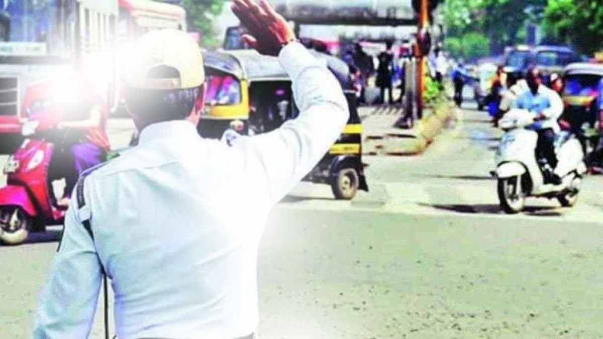 Pune Solapur road congestion news in marathi