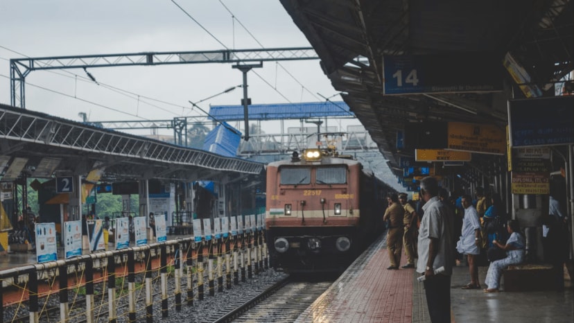 train travel tips in Marathi