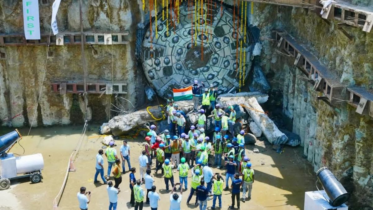 Gundavali Airport Metro 7A 1.647 km tunnelling completed
