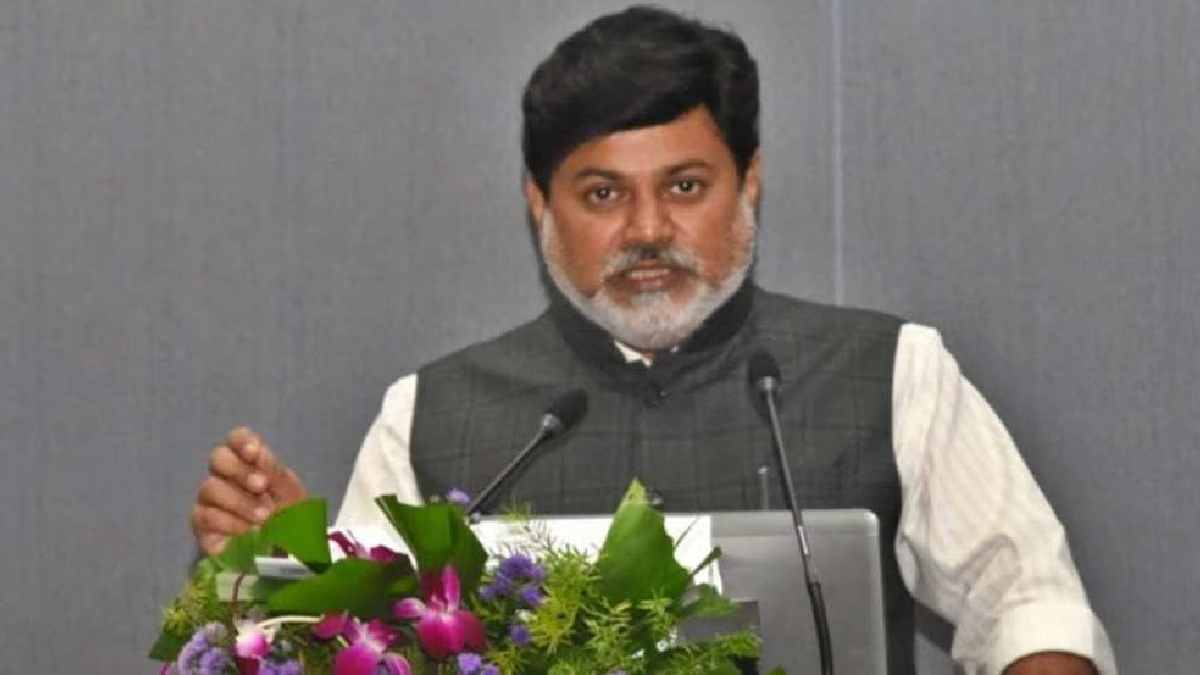efforts to grow industry in satara with it park says uday samant zws