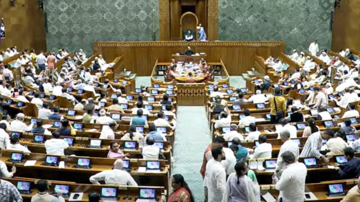 waqf amendment bill 2025 passed in loksabha