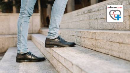 how you should climb stairs