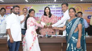 Palghar has set up its own service centers under eight village council in the district on the occasion of the first Right to Service Day