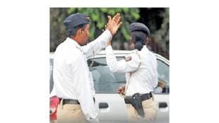 43 cranes have been deployed in the traffic police fleet to remove vehicles stuck on the road