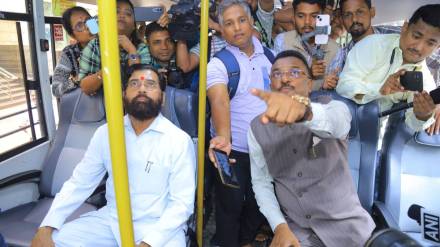 Smart buses based on AI technology