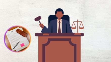 justice symbolizing shared parental responsibility