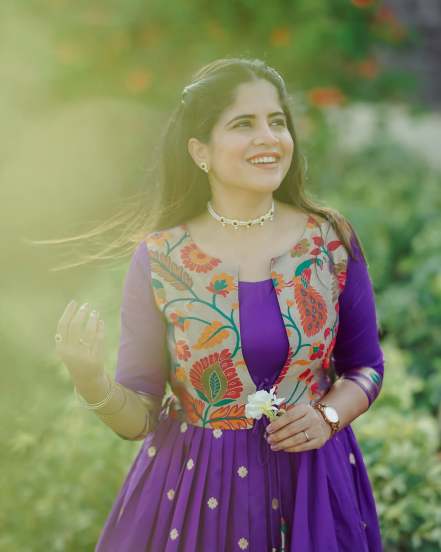 Amruta Deshmukh Purple Paithani Dress