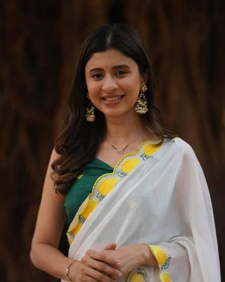 Ankita Prabhu Walawalkar White Saree Look