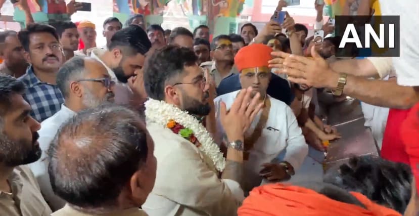 Virat Kohli Anushka Sharma Hanuman Garhi darshan ayodhya