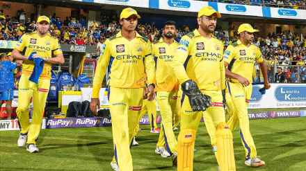 Chennai Super Kings vs Gujarat Titans Live Match Score Updates in Marathi