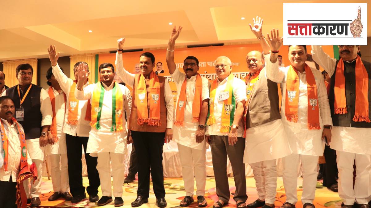 Chief Minister Devendra Fadnavis quickly completed the tour without administering medication or touching on the issues of Sangli