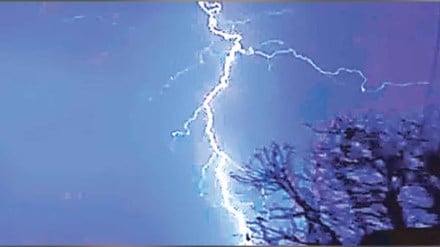 Young fisherman dies after being struck by lightning in Khed taluka of Pune district pune print news