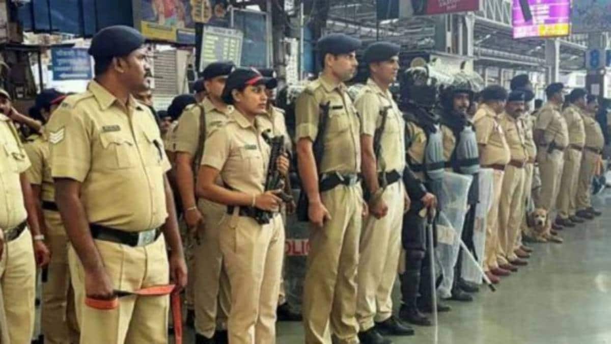 Delhi high alert today| Delhi Government employees leave cancelled