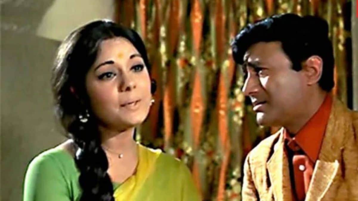 Dev Aanand and mumtaz