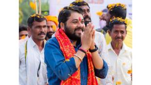 Farmer leader Ravikant Tupkar known for his aggressive farmer agitation will be fasting on his birthday with his family