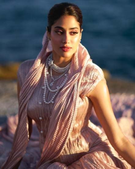 Janhvi Kapoor', Sridevi, Cannes 2025 debut look