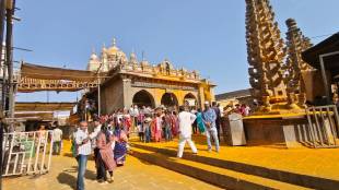 number of devotees visiting Khandoba Temple, Jejuri decreased drastically due to intense summer heat