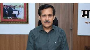 Lokesh Chandra Chairman of Mahavitaran recently ordered that employees should not leave the headquarters without prior permission