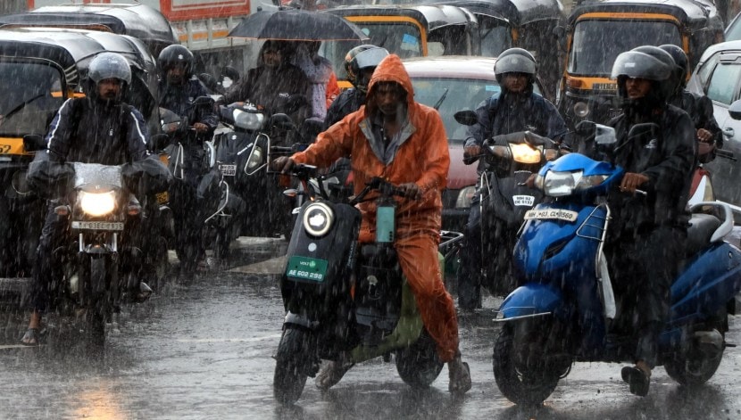 Mumbai pune heavy rain photos