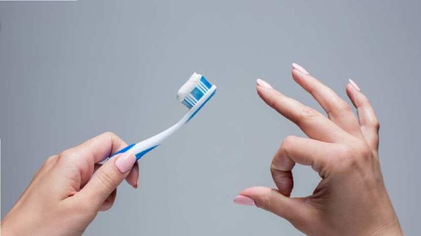 How to Get Rid of Yellow Teeth