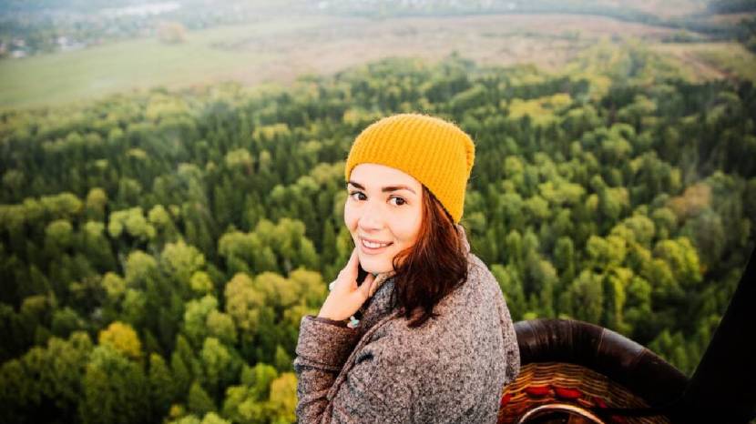 Why are Kashmiri women more beautiful and attractive