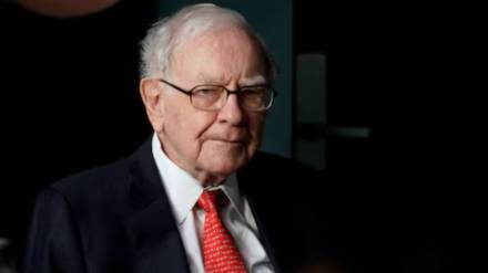 Warren Buffett, Berkshire ,chairman,