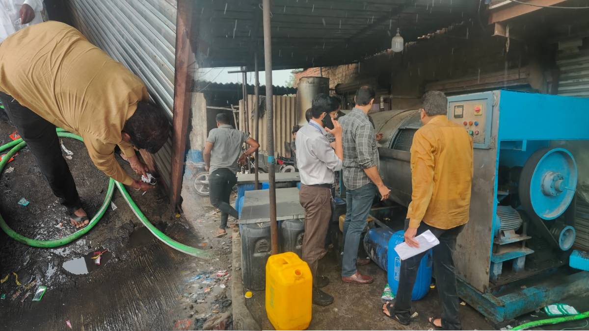 ulhasnagar municipal administration has taken action to ban three illegal jeans washing factories