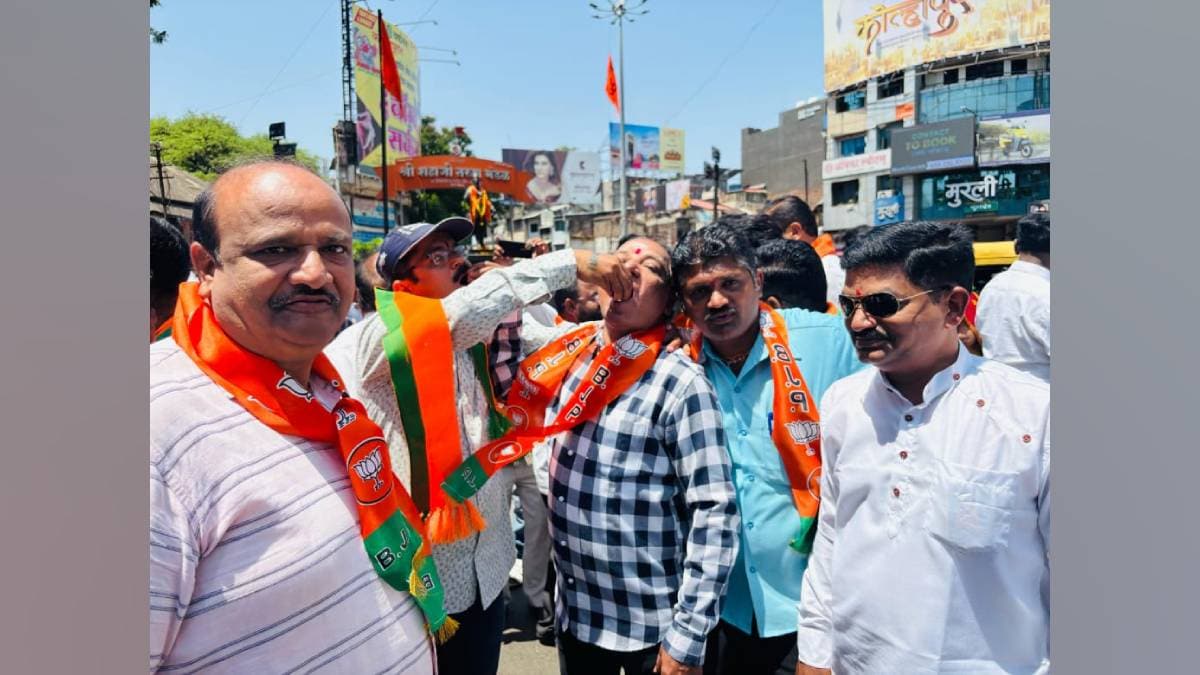 mlas amal mahadik and vijay jadhav celebrated after receiving funds for mahalaxmi temple development plan