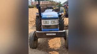 Sand smugglers , revenue officer, Gondia,