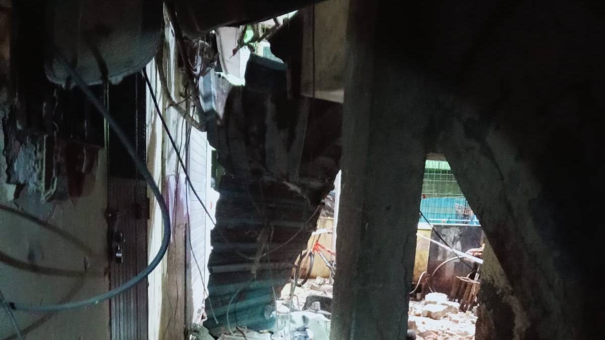 thane slab collapse