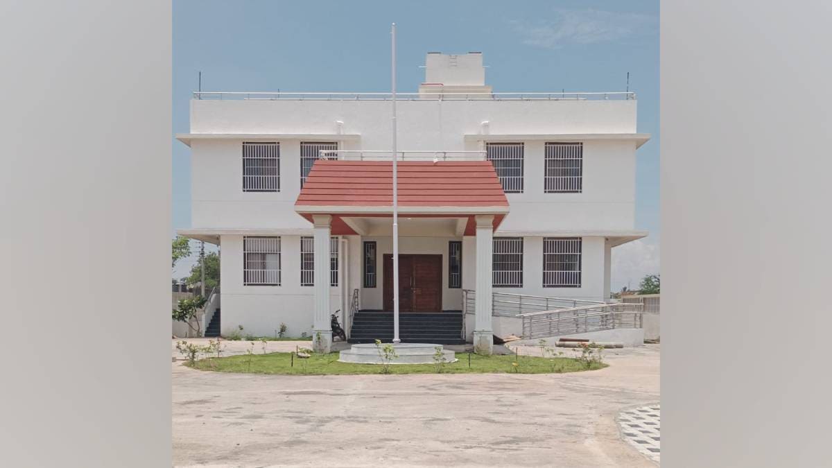 New building of Shahapur Police Station devendra Fadnavis to inaugurate work worth rs 700 crore in Ichalkaranji tomorrow