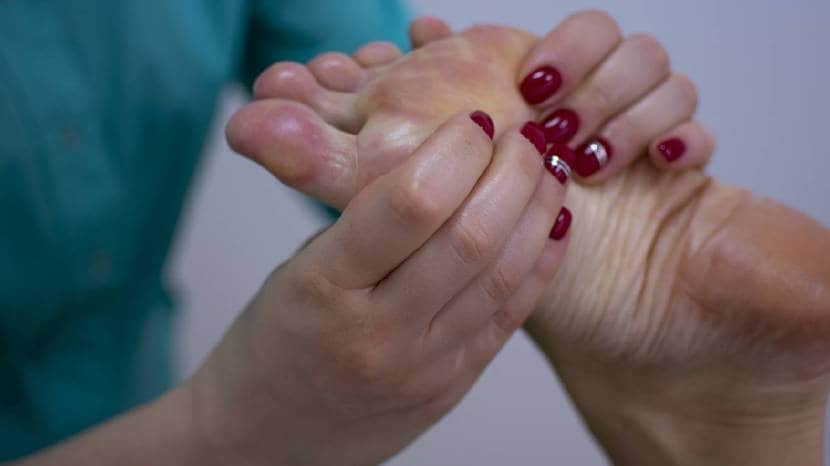 How helpful is foot massage
