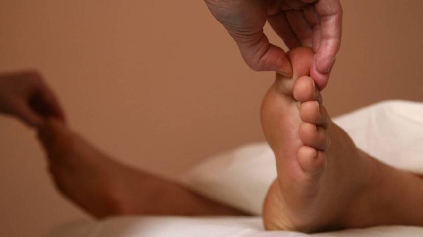 Is it good to massage your feet everyday
