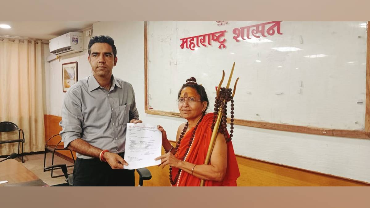Sadhvi Trikal Bhavanta Saraswati demands Simhastha planning women s akhada security during Amritsnan