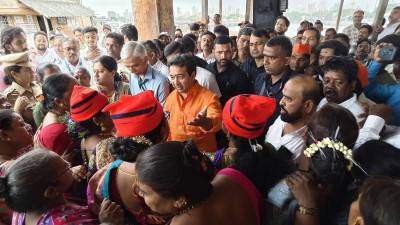 “हिरव्या सापांची वळवळ…”, बांगलादेशी आणि रोहिग्यांना नितेश राणेंचा इशारा