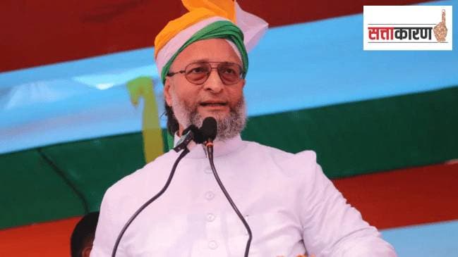 AIMIM chief Asaduddin Owaisi addressing a rally in Bihar's East Champaran district