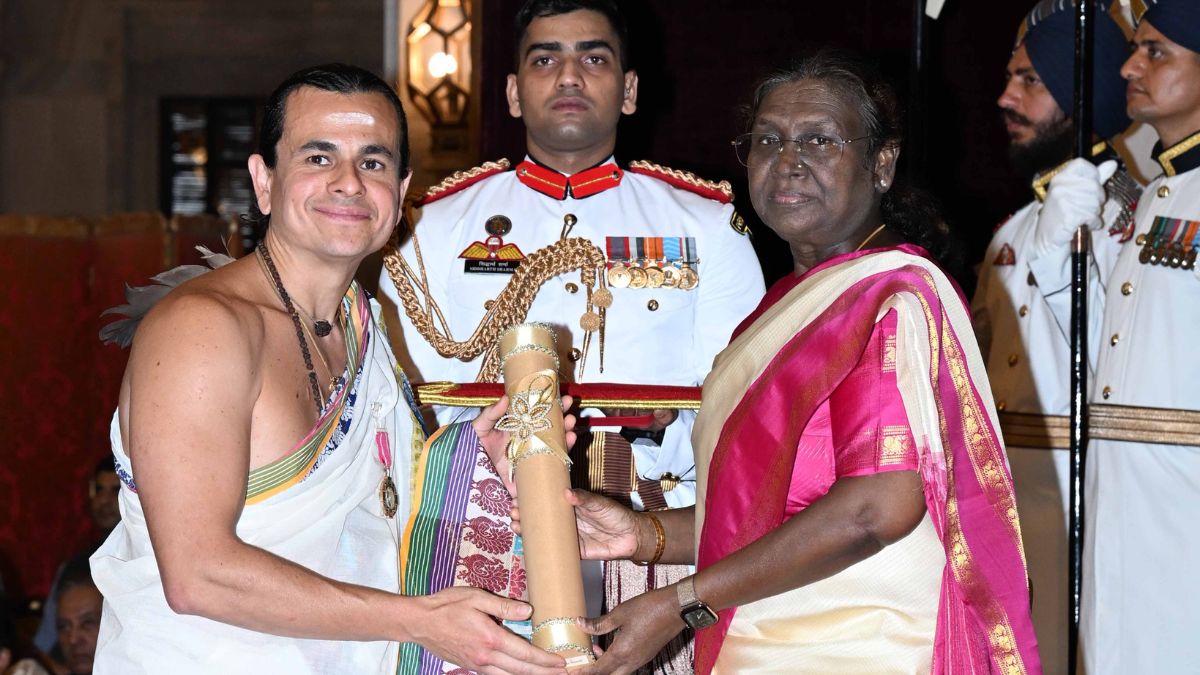 Brazilian mechanical engineer receives Padma Shri for promoting Bhagavad Gita globally