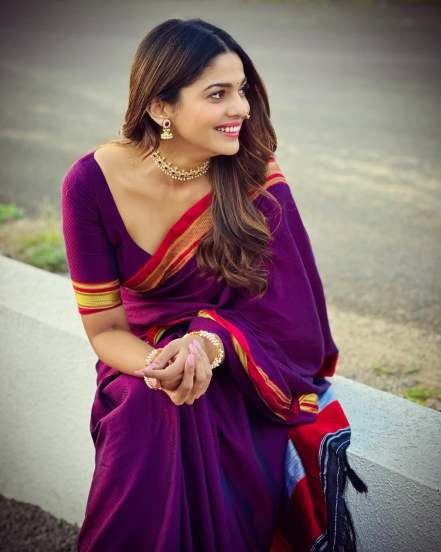 Pooja Sawant Purple Ilkal Saree Look