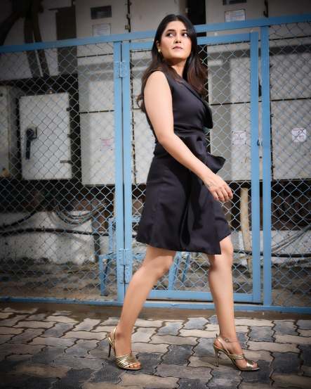 Prajakta Mali Black Dress Stylish Look