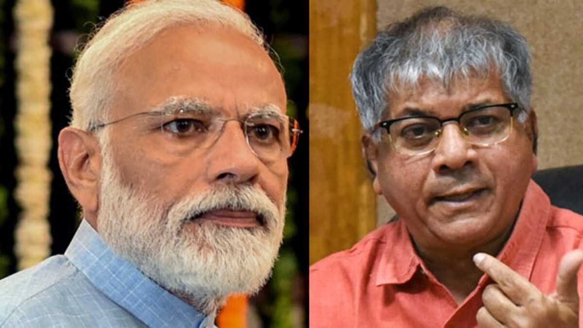 Prakash Ambedkar vs Narendra Modi