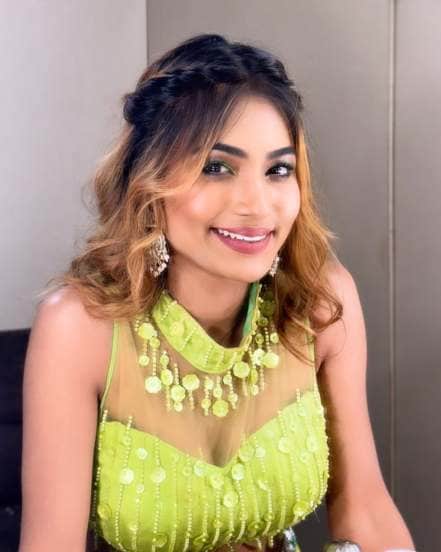 Purva Shinde Pink Gown Bold Look