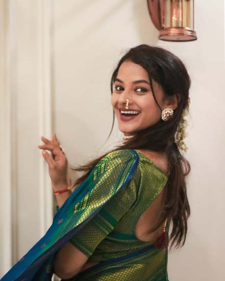 Sakshee Gandhi Peacock Green Paithani Saree