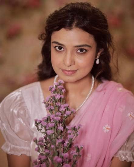 Mayuri Deshmukh pink Saree Look